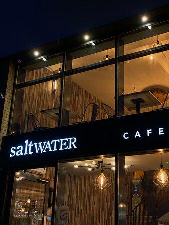 saltWATER CAFE BAR